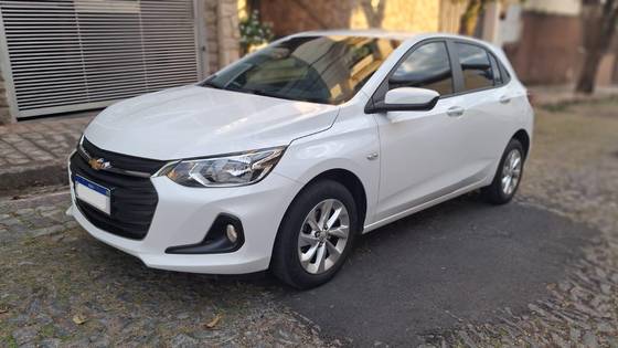CHEVROLET ONIX 1.0 TURBO FLEX LT MANUAL CHEVROLET ONIX 1.0 TURBO FLEX LT MANUAL